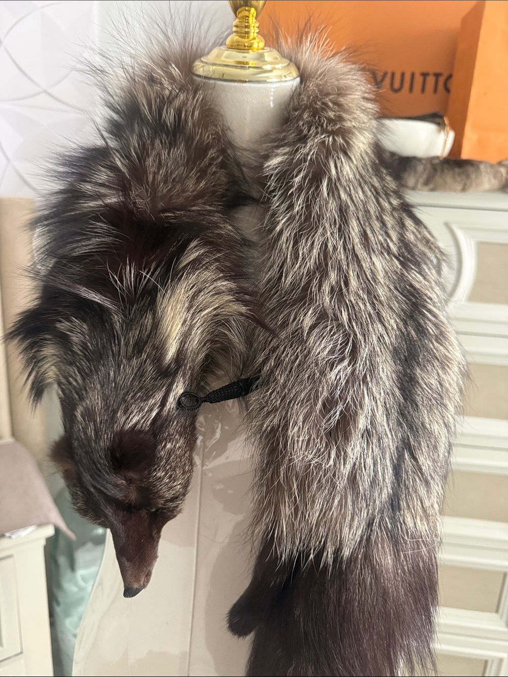 Real Fox silver fox fur scarf like new - Picture 5 of 10